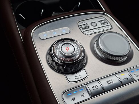 Certified 2023 Genesis G90 3.5T AWD/4WD image 15
