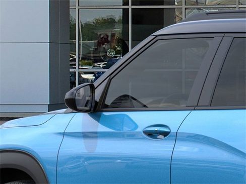 New 2025 Chevrolet TrailBlazer RS w/ Convenience Package image 12