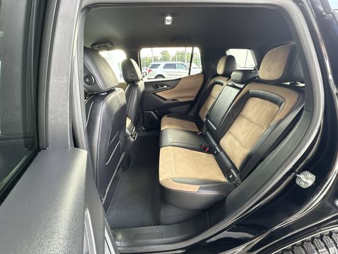 Used 2026 Chevrolet Equinox ACTIV w/ Convenience Package III FWD image 24