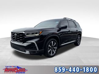Used 2025 Honda Pilot Touring video 1