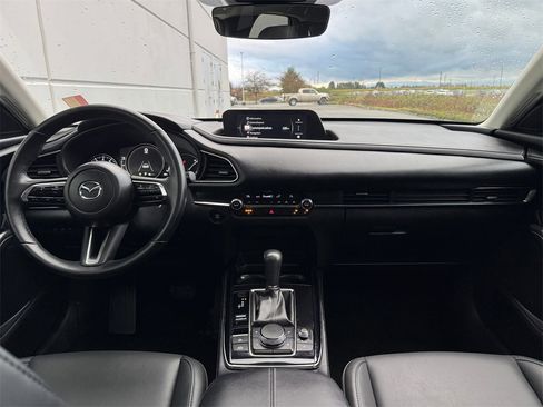 Used 2025 MAZDA CX-30 AWD 2.5 S w/ Preferred Package image 12