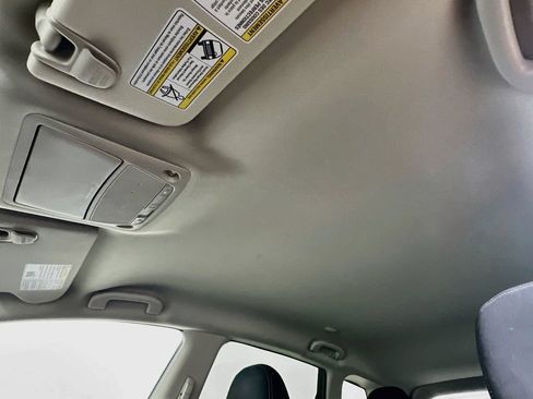 Used 2020 Nissan Murano SV FWD image 11