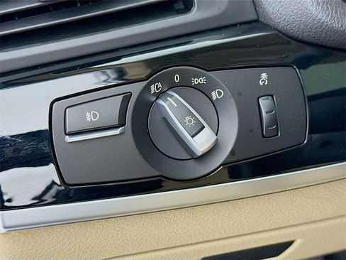 Used 2017 BMW X3 sDrive28i image 14