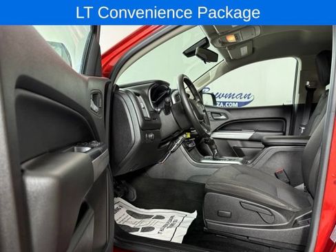 Used 2015 Chevrolet Colorado LT w/ LT Convenience Package RWD image 11