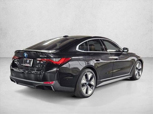 Used 2025 BMW i4 eDrive40 w/ Parking Assistance Package RWD image 2