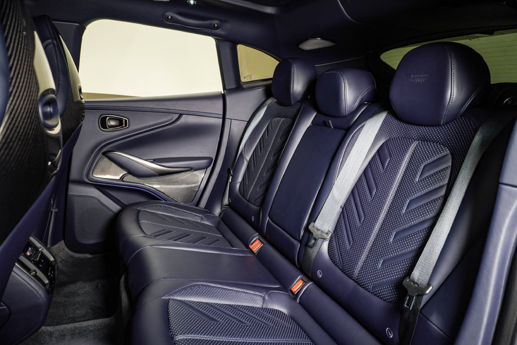 Used 2026 Aston Martin DBX 707 AWD/4WD image 21