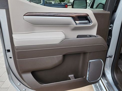 New 2026 GMC Sierra 1500 SLT w/ SLT Premium Plus Package image 41