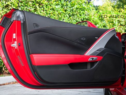 Used 2016 Chevrolet Corvette Z06 w/ 2LZ Preferred Equipment Group image 35