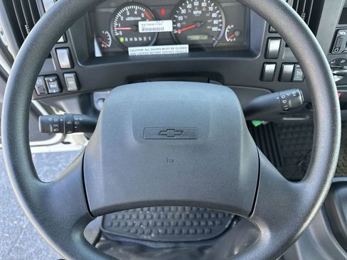 New 2024 Chevrolet Low Cab Forward RWD image 19