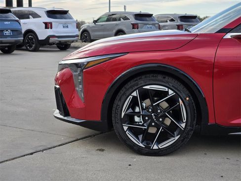 New 2025 Kia K4 GT-Line image 5