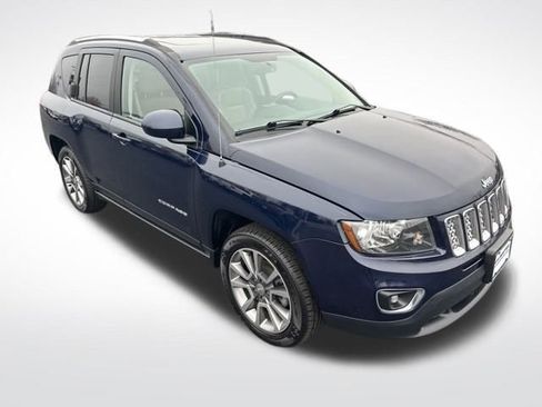 Used 2017 Jeep Compass High Altitude image 8