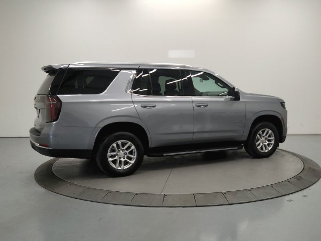 Used 2025 Chevrolet Tahoe LT AWD/4WD image 9