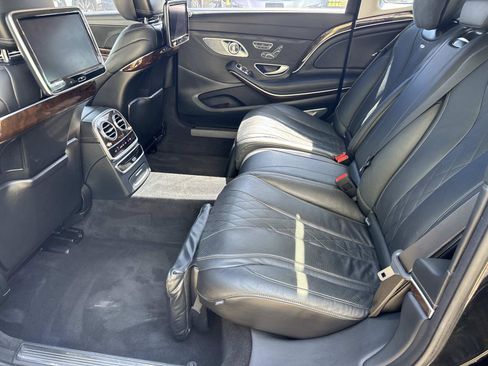 Used 2016 Mercedes-Benz Maybach S 600 image 13