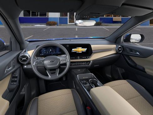 New 2025 Chevrolet Equinox ACTIV w/ Convenience Package III image 17