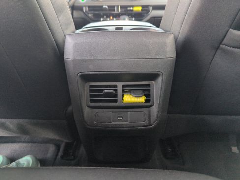 Used 2023 Chevrolet Colorado LT w/ LT Convenience Package image 23