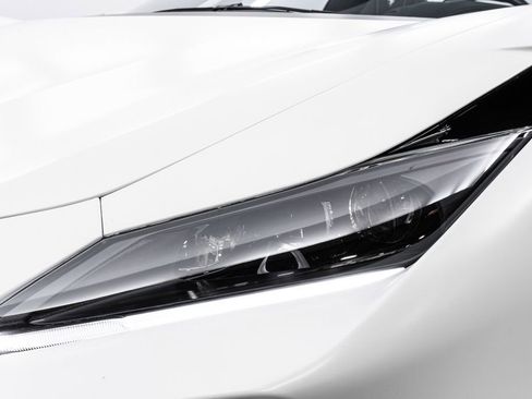 Used 2022 Ferrari F8 Tributo image 13