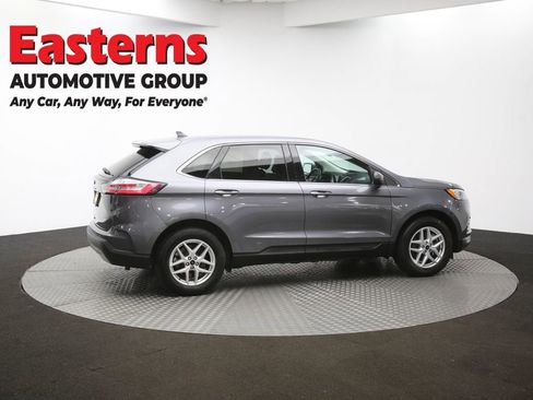 Used 2023 Ford Edge SEL image 41