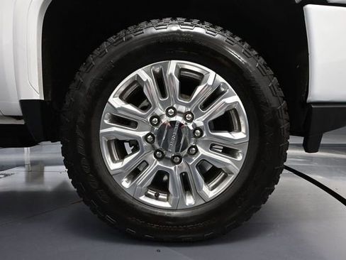 Used 2022 GMC Sierra 2500 Denali AWD/4WD image 18