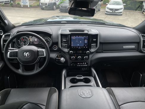 Used 2022 RAM 3500 Laramie AWD/4WD image 27