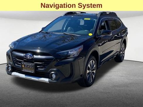 Certified 2025 Subaru Outback Limited AWD/4WD image 4