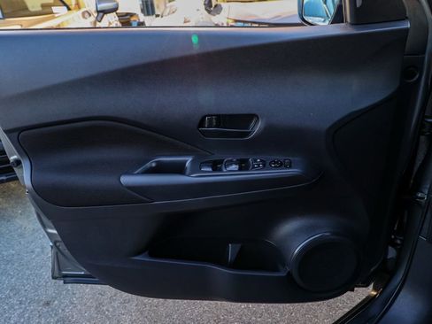 Used 2024 Nissan Kicks S image 23