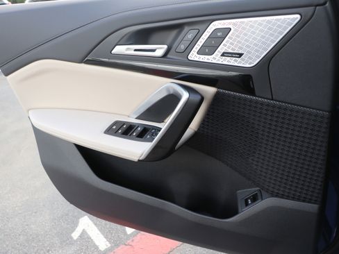 Certified 2025 BMW X1 xDrive28i w/ Convenience Package image 26