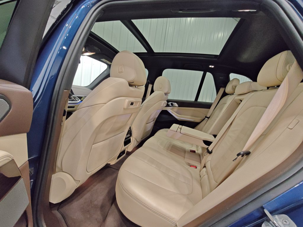 Used 2019 BMW X5 xDrive40i w/ Premium Package 2 AWD/4WD image 35