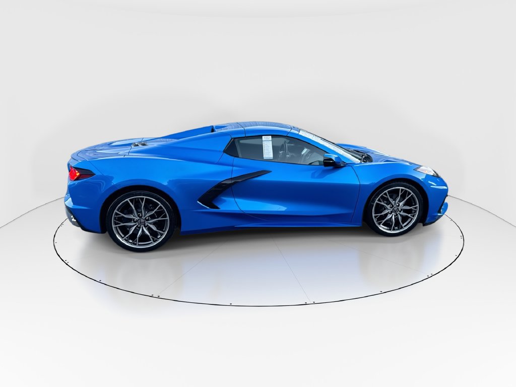 Used 2026 Chevrolet Corvette Stingray Convertible w/ 1LT RWD image 9