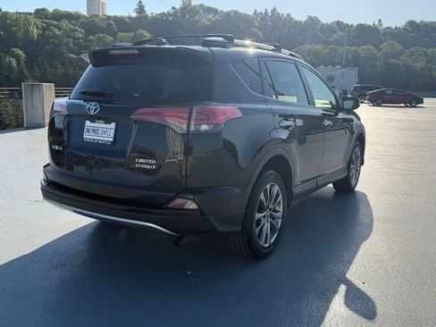 Used 2017 Toyota RAV4 Limited w/ Advanced Technology Package AWD/4WD image 3