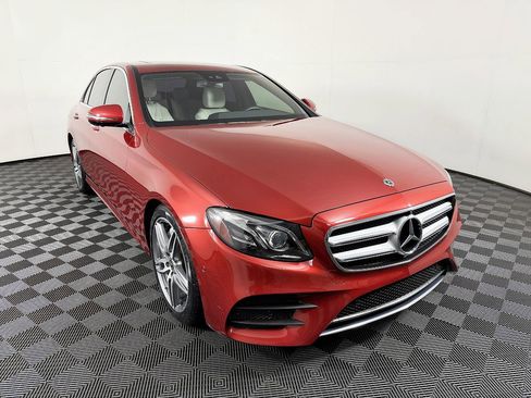 Used 2019 Mercedes-Benz E 300 w/ Parking Assistance Package image 5