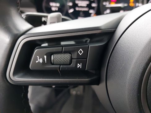 Certified 2021 Porsche 911 Carrera image 15