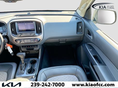 Used 2020 Chevrolet Colorado Z71 image 17