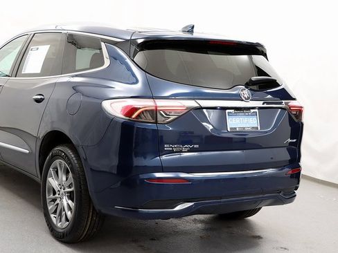 Certified 2023 Buick Enclave Avenir w/ Avenir Technology Package image 7