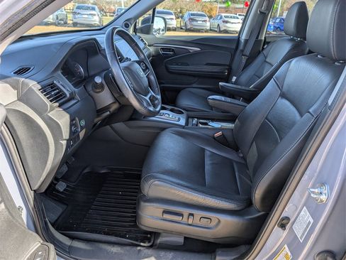 Certified 2022 Honda Pilot Special Edition image 10