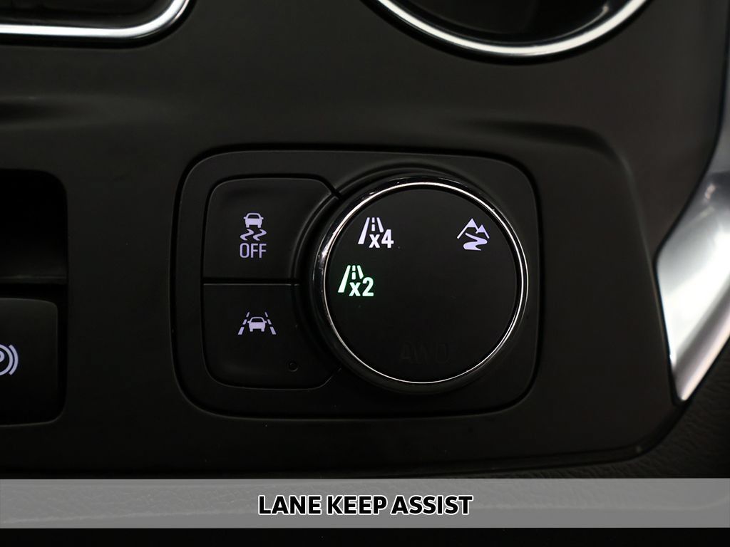 Used 2021 Chevrolet Traverse RS w/ LPO, Floor Liner Package AWD/4WD image 5