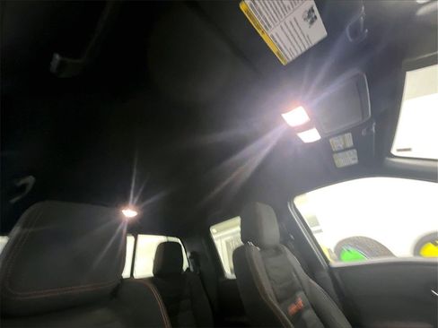 Used 2024 Nissan Frontier PRO-4X w/ Off-Road Protection Package image 22