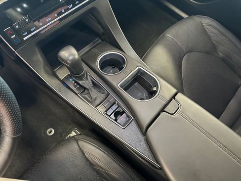 Certified 2022 Toyota Avalon Limited w/ Advanced Safety Package FWD image 24