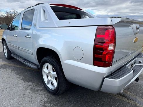 Used 2013 Chevrolet Avalanche LT w/ All-Star Edition image 13