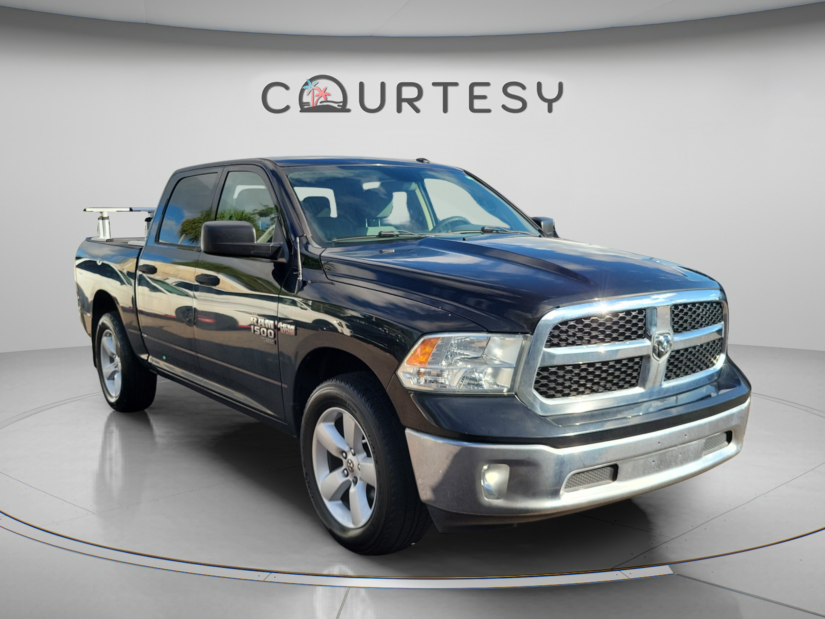 Used 2020 RAM 1500 Tradesman w/ Tradesman SXT Package RWD image 6