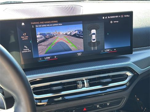 Used 2023 BMW 330i Sedan w/ M Sport Package image 19