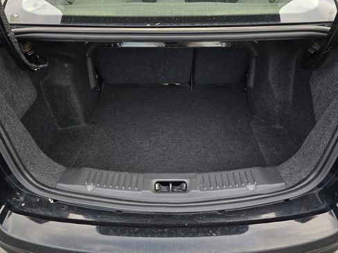 Used 2016 Ford Fiesta SE image 25