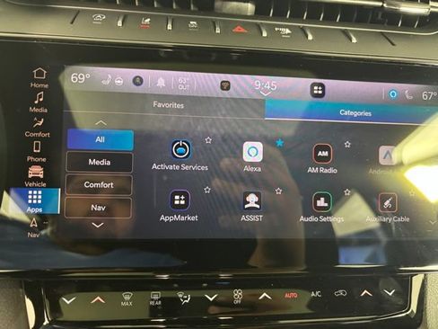 New 2026 Jeep Grand Cherokee Altitude AWD/4WD image 17