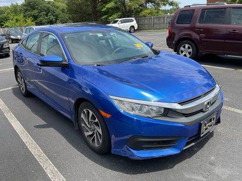 Used 2017 Honda Civic EX image 3