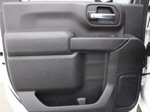 Used 2020 Chevrolet Silverado 2500 LT image 17