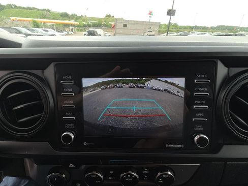 Used 2023 Toyota Tacoma SR AWD/4WD image 24