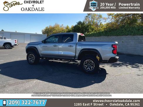 Used 2024 Chevrolet Colorado ZR2 w/ Safety Package image 8