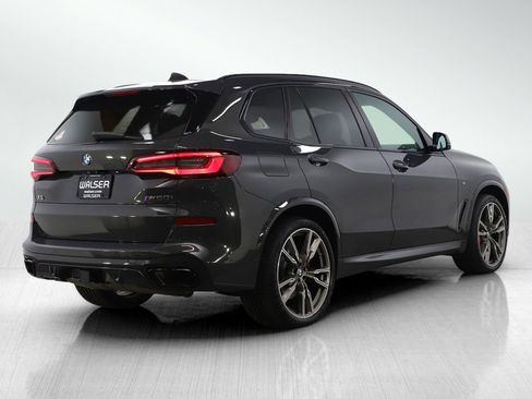 Used 2022 BMW X5 M50i image 5