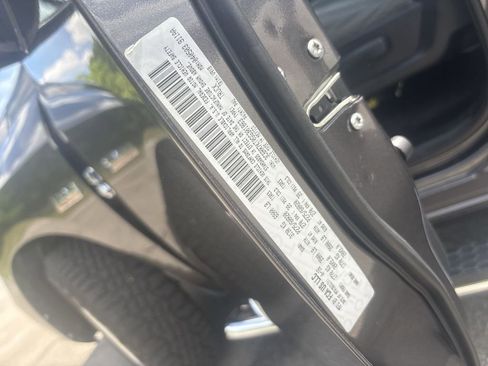 Used 2016 RAM 1500 Express AWD/4WD image 30