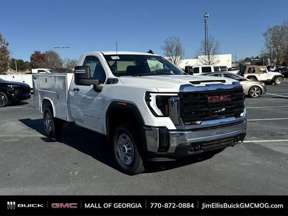 New 2025 GMC Sierra 2500 Pro w/ Convenience Package
