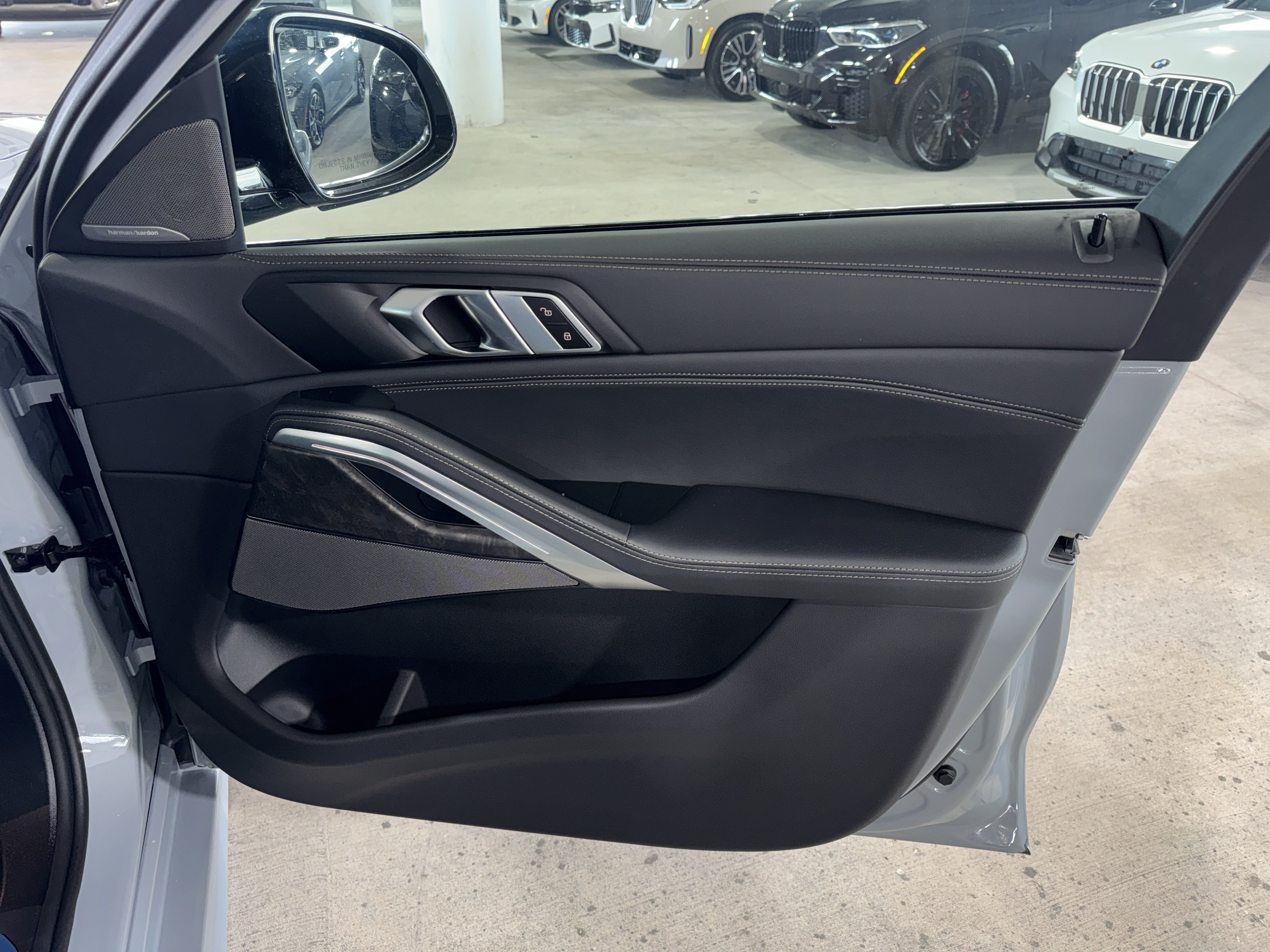 New 2027 BMW X6 xDrive40i AWD/4WD image 8